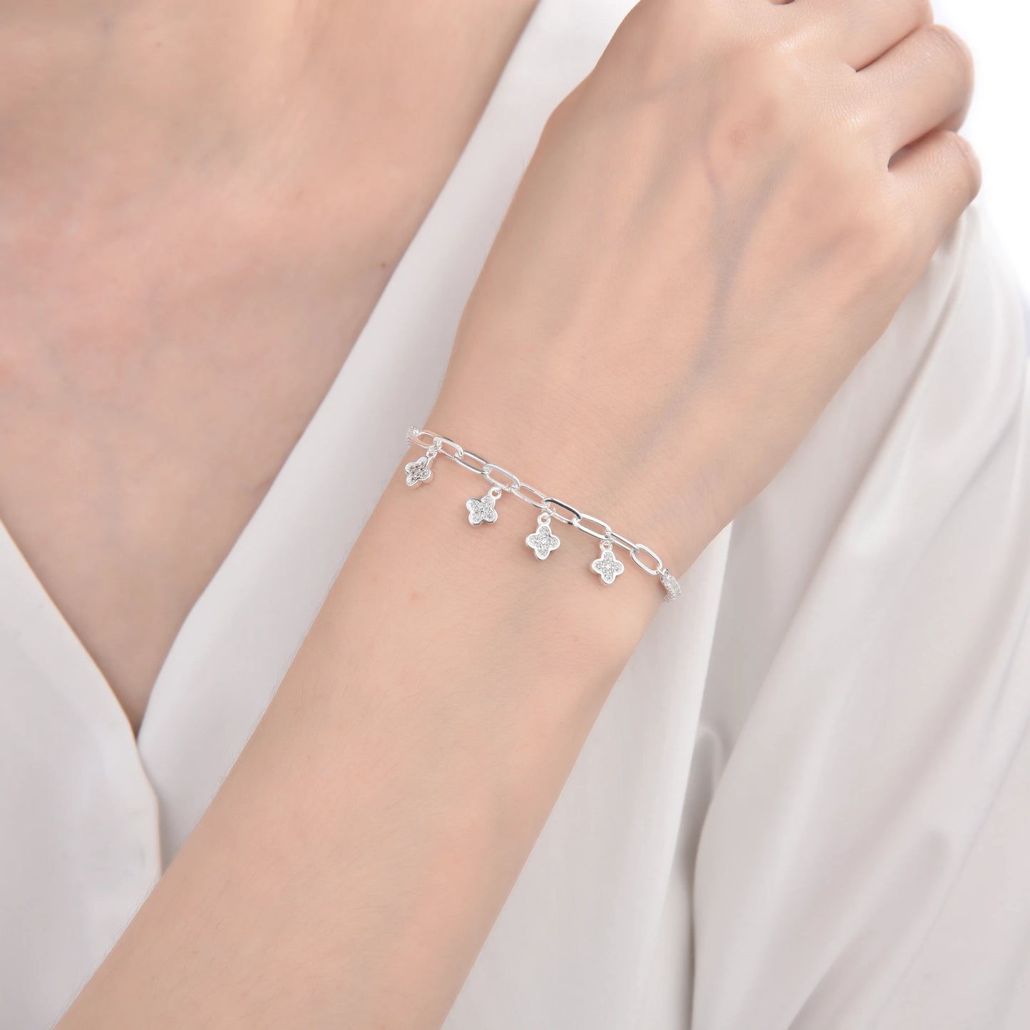 Pulsera Floral Charm